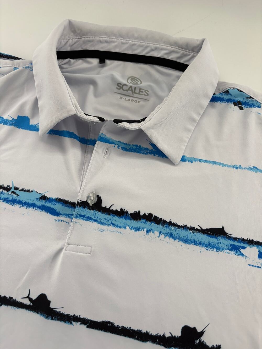 Scales Woodfin Ridge Golf Polo Men's XL White Blue Sailfish Print